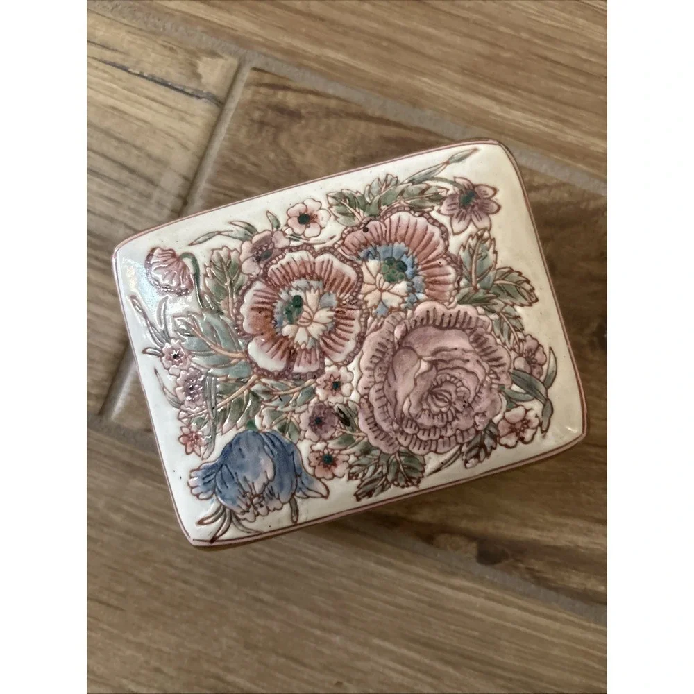 Pink Purple Peach Floral Embossed Ceramic Trinket Dish Jewelry Box Asian 5